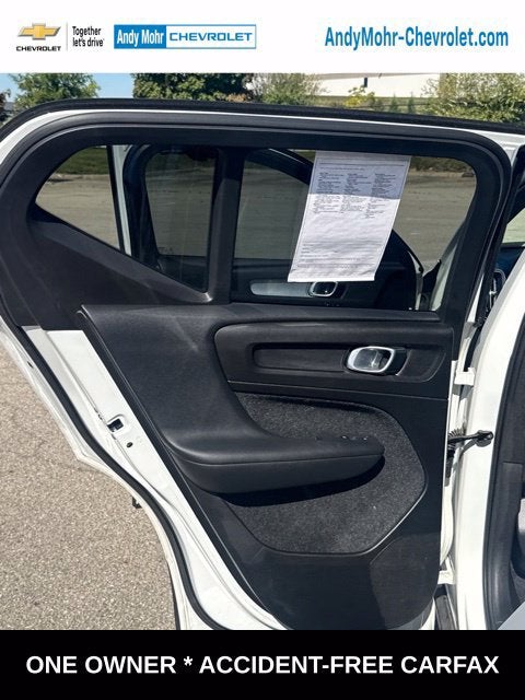 2019 Volvo XC40 Momentum