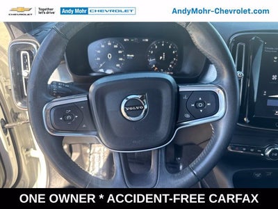 2019 Volvo XC40 Momentum