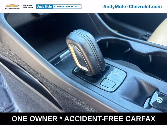 2019 Volvo XC40 Momentum