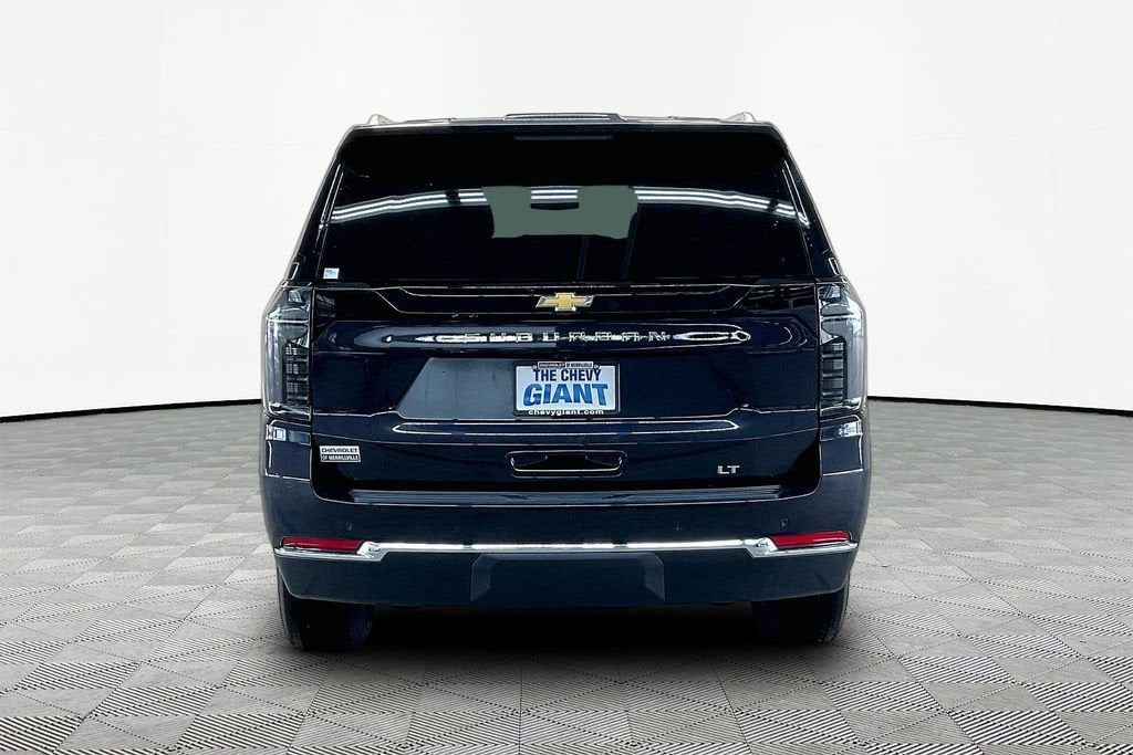 2026 Chevrolet Suburban LT