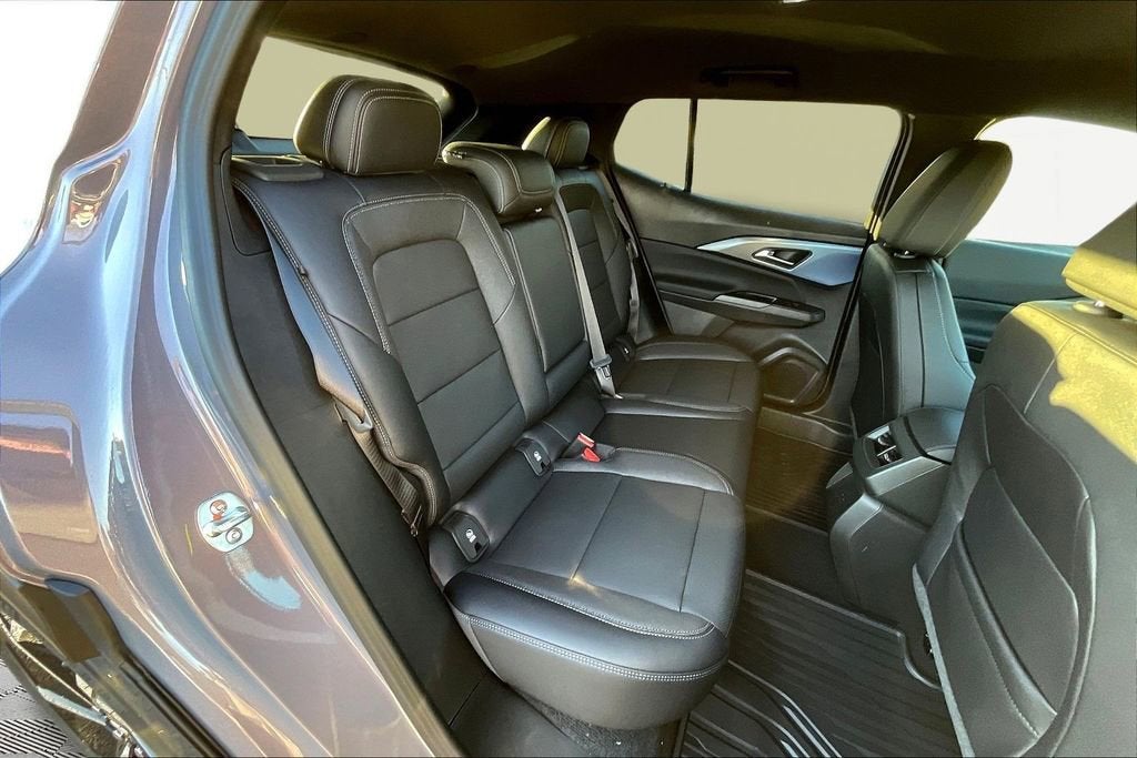 2026 Chevrolet Equinox EV 2LT - Photo 11