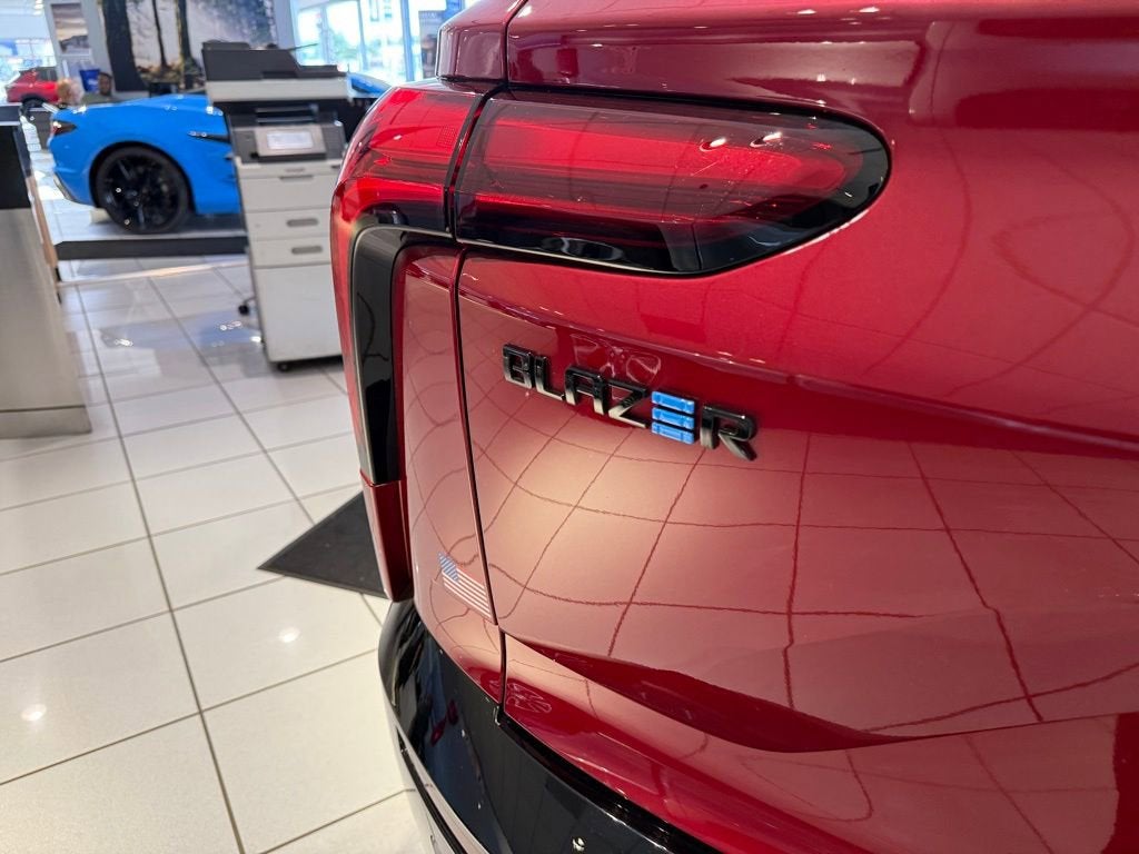 2025 Chevrolet Blazer EV RS - Photo 10